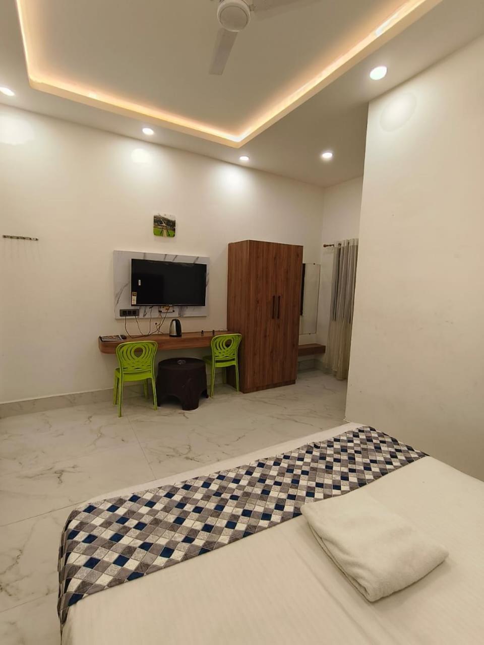 Hotel Modi Palace, Chanderi Mp Extérieur photo